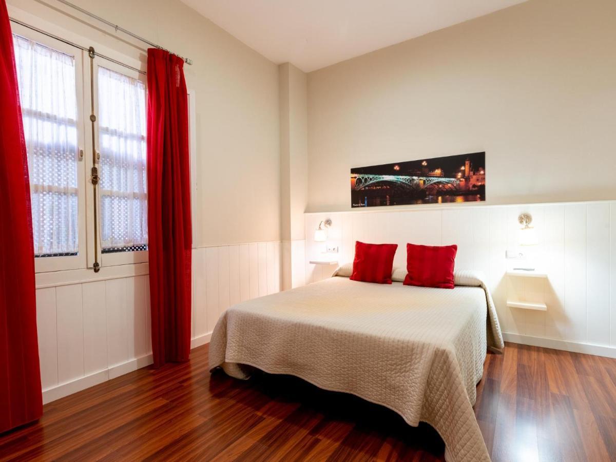 Holi-Rent Lumbreras Apartment เซบีญา ภายนอก รูปภาพ