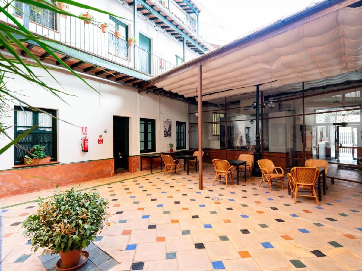 Holi-Rent Lumbreras Apartment เซบีญา ภายนอก รูปภาพ